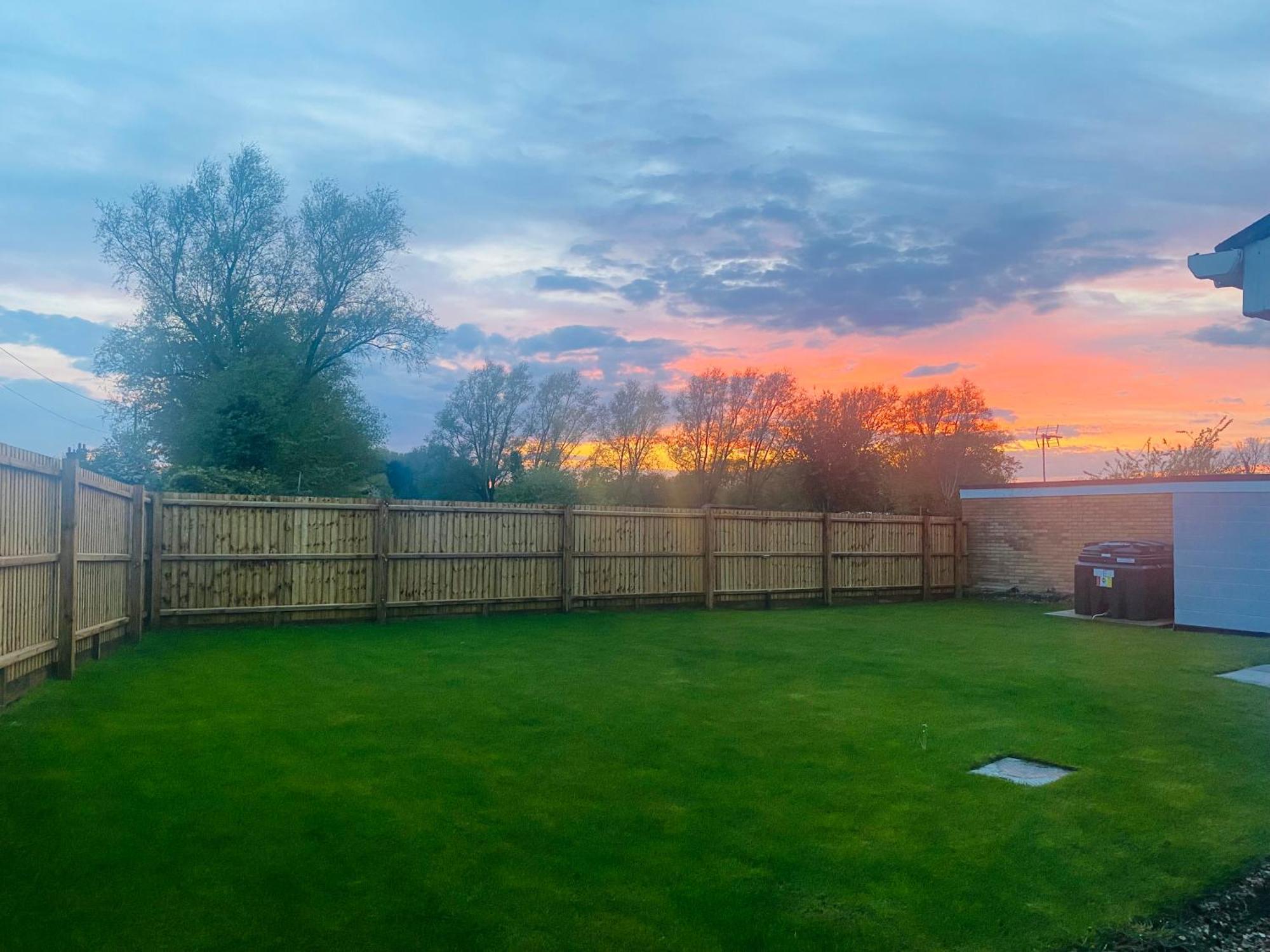 Blossom Lodge - Detached Bungalow Near Kings Lynn Narborough  Εξωτερικό φωτογραφία
